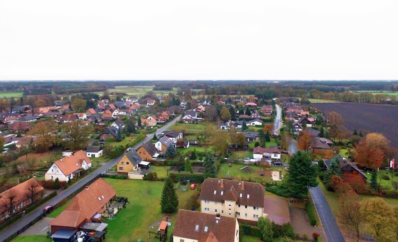 Eine Vogelperspektive einer deutschen Kleinstadt, welche Haustypen gibt es?